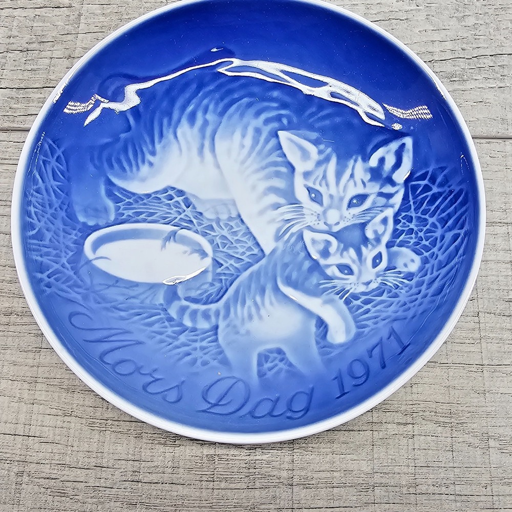VTG Mother's Day 1971 Mors Dag Plate Porcelain Copenhagen Denmark Cat